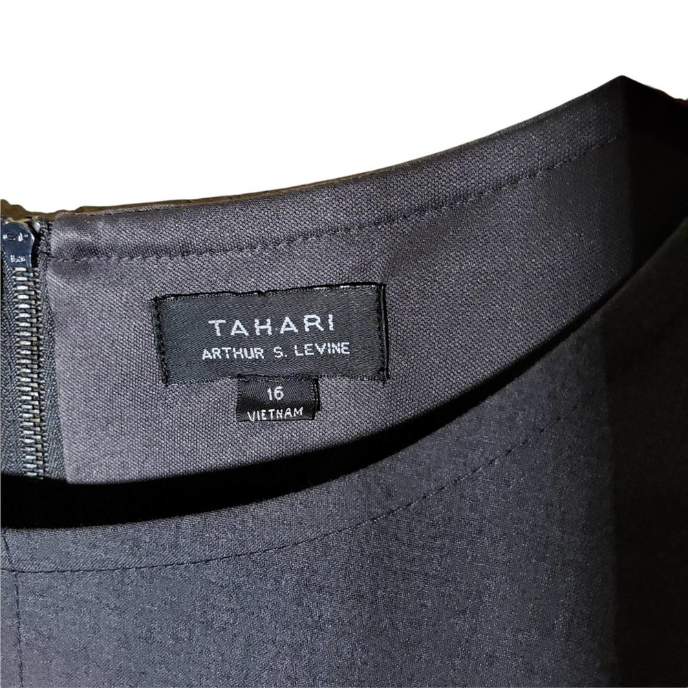 Tahari Seamed A-line Dress Size 16 Gray Exposed Zipper Elbow Sleeves - Picture 5 of 7